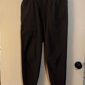 Lululemon Men’s License to Train Jogger